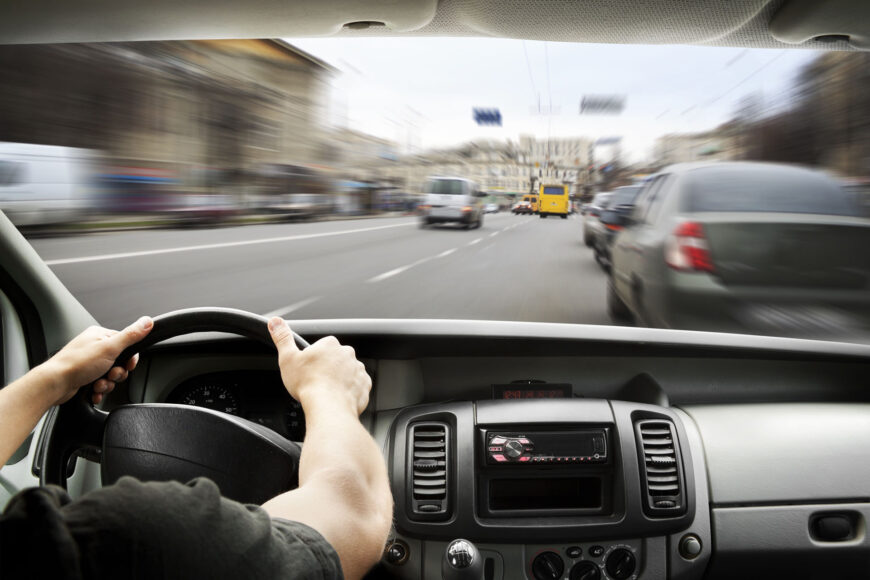 Bateria do carro gasta: 7 sinais para realizar a troca