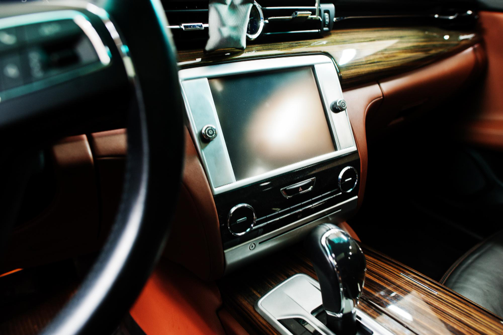 Acessórios Automotivos: O Que Realmente Valoriza o Carro na Revenda?